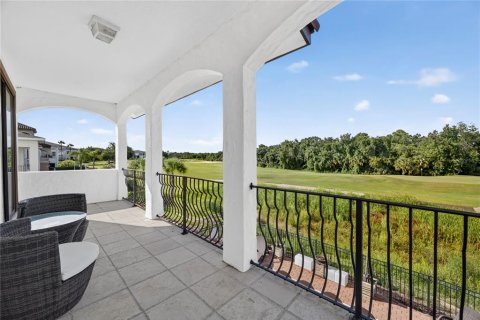 House in Four Corners, Florida 6 bedrooms, 431.35 sq.m. № 2237911 - photo 21