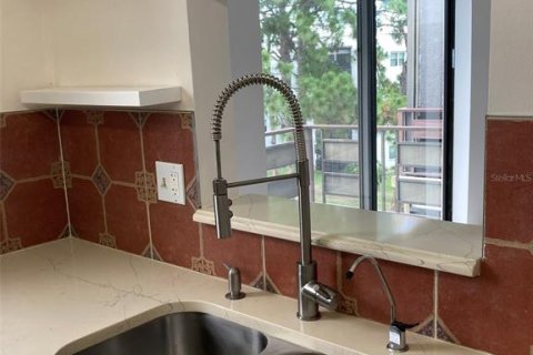 Condominio en venta en Saint Petersburg, Florida, 2 dormitorios, 102.19 m2 № 2237801 - foto 11
