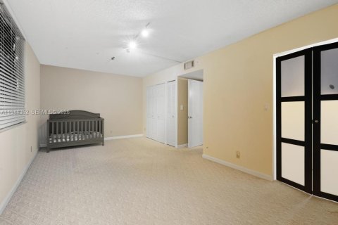Copropriété à vendre à Aventura, Floride: 3 chambres, 129.69 m2 № 2089242 - photo 13