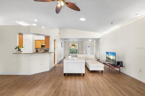 Villa ou maison à vendre à San Antonio, Floride: 2 chambres, 165.09 m2 № 2232347 - photo 11