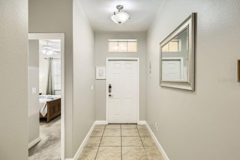 Casa en venta en Kissimmee, Florida, 6 dormitorios, 305.74 m2 № 1679501 - foto 3