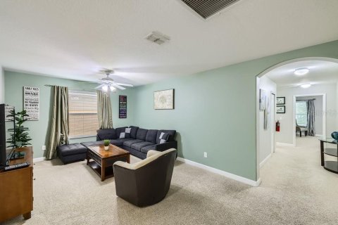 Casa en venta en Kissimmee, Florida, 6 dormitorios, 305.74 m2 № 1679501 - foto 14