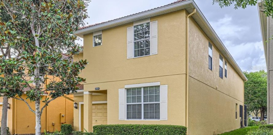 Casa en Kissimmee, Florida 6 dormitorios, 305.74 m2 № 1679501