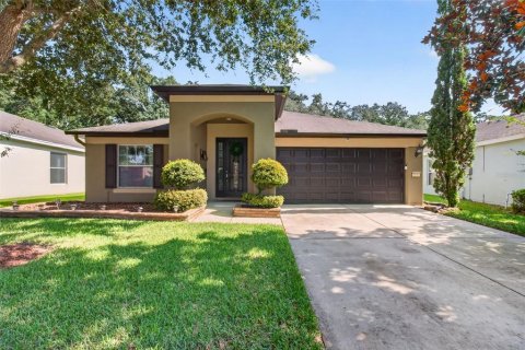House in Brooksville, Florida 4 bedrooms, 181.35 sq.m. № 2318590