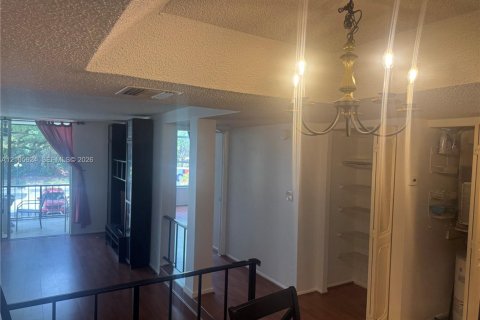 Condo in Lauderhill, Florida, 1 bedroom  № 2416136 - photo 14