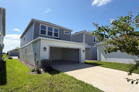 House in Clermont, Florida 3 bedrooms, 153.01 sq.m. № 2239766 - photo 10