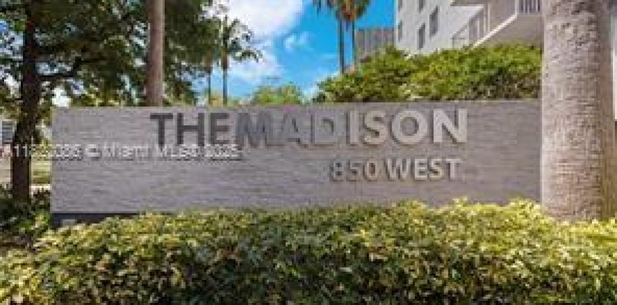 Condominio en Miami, Florida, 2 dormitorios № 1783834