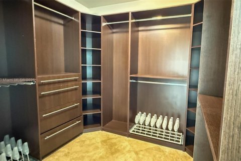 Condominio en alquiler en Aventura, Florida, 3 dormitorios, 286.32 m2 № 1932895 - foto 30