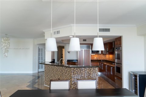 Condominio en alquiler en Aventura, Florida, 3 dormitorios, 286.32 m2 № 1932895 - foto 6