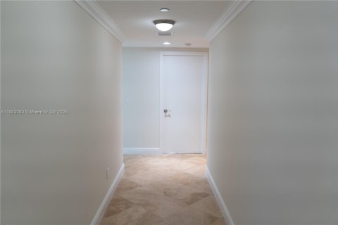 Condominio en alquiler en Aventura, Florida, 3 dormitorios, 286.32 m2 № 1932895 - foto 20