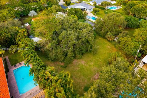 House in Miami, Florida 2 bedrooms, 140.84 sq.m. № 1992859 - photo 2