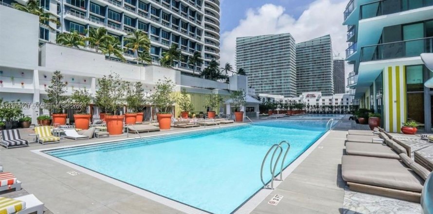 Condominio en Miami, Florida, 1 dormitorio № 1865300