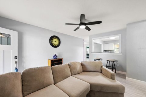 Casa en venta en Largo, Florida, 3 dormitorios, 124.02 m2 № 2225954 - foto 4