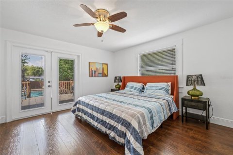House in Tampa, Florida 3 bedrooms, 135.08 sq.m. № 1628601 - photo 24