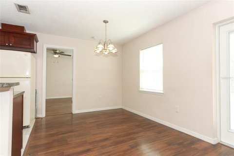 Casa en venta en Deltona, Florida, 3 dormitorios, 138.24 m2 № 1509644 - foto 11