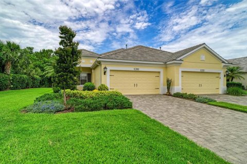Villa ou maison à vendre à Bradenton, Floride: 2 chambres, 132.11 m2 № 2140665 - photo 3