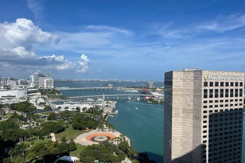 Copropriété à louer à Miami, Floride: 1 chambre, 78.6 m2 № 1935551 - photo 18