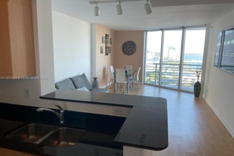Copropriété à louer à Miami, Floride: 1 chambre, 78.6 m2 № 1935551 - photo 3