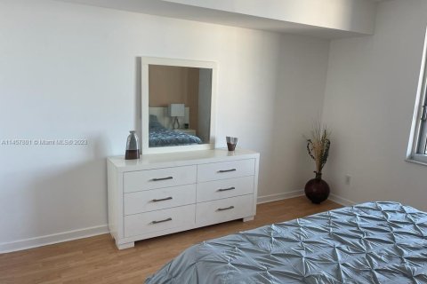 Copropriété à louer à Miami, Floride: 1 chambre, 78.6 m2 № 1935551 - photo 5