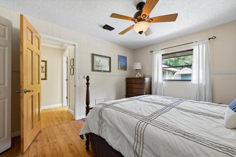 House in Sarasota, Florida 4 bedrooms, 353.49 sq.m. № 2151861 - photo 25