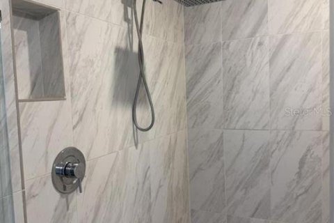 Touwnhouse à vendre à Orlando, Floride: 3 chambres, 169.92 m2 № 2413490 - photo 5