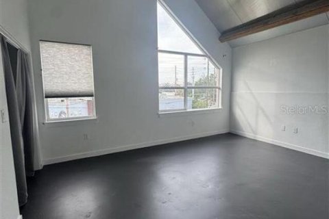 Touwnhouse à vendre à Orlando, Floride: 3 chambres, 169.92 m2 № 2413490 - photo 30