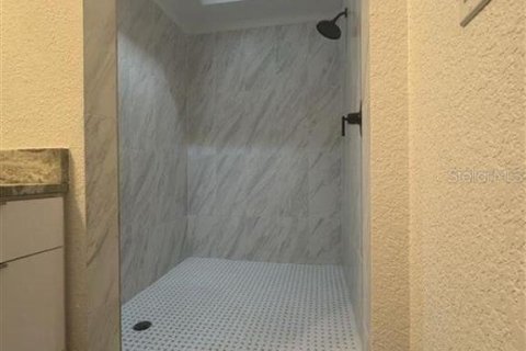 Touwnhouse à vendre à Orlando, Floride: 3 chambres, 169.92 m2 № 2413490 - photo 13