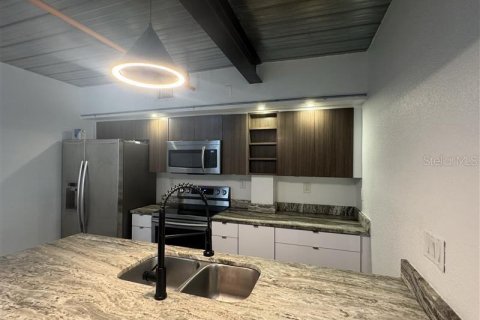 Touwnhouse à vendre à Orlando, Floride: 3 chambres, 169.92 m2 № 2413490 - photo 17