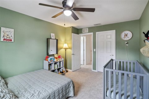 Townhouse in Tampa, Florida 2 bedrooms, 147.53 sq.m. № 2223679 - photo 20