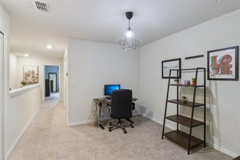 Townhouse in Tampa, Florida 2 bedrooms, 147.53 sq.m. № 2223679 - photo 14