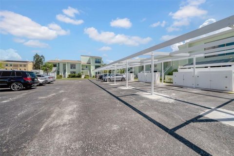 Condominio en venta en Indian Rocks Beach, Florida, 2 dormitorios, 96.62 m2 № 1903986 - foto 27