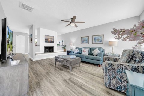 Condominio en venta en Indian Rocks Beach, Florida, 2 dormitorios, 96.62 m2 № 1903986 - foto 11