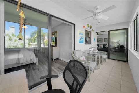 Condominio en venta en Indian Rocks Beach, Florida, 2 dormitorios, 96.62 m2 № 1903986 - foto 22