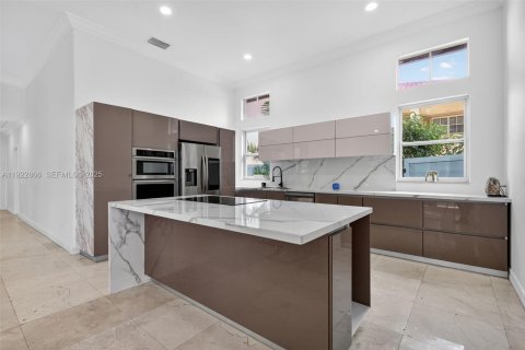 Villa ou maison à louer à Pembroke Pines, Floride: 3 chambres, 211.91 m2 № 1976724 - photo 13