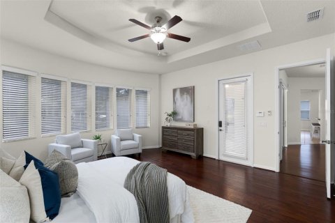 House in Winter Garden, Florida 5 bedrooms, 343.92 sq.m. № 1803268 - photo 21