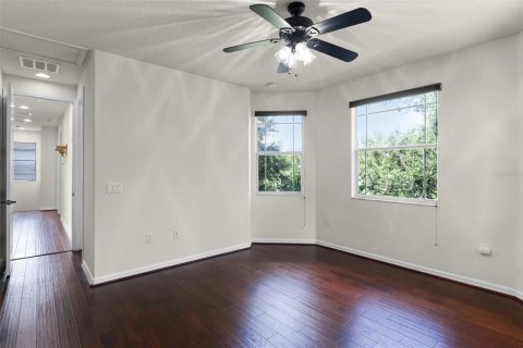 House in Winter Garden, Florida 5 bedrooms, 343.92 sq.m. № 1803268 - photo 25