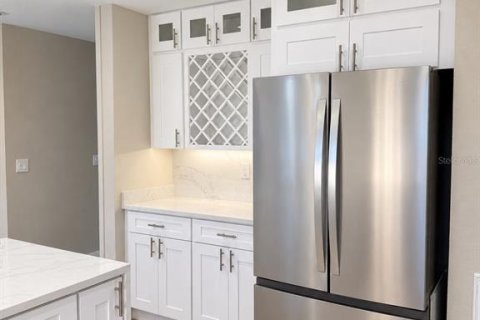 Villa ou maison à vendre à Fort Myers, Floride: 2 chambres, 131.92 m2 № 2394168 - photo 30