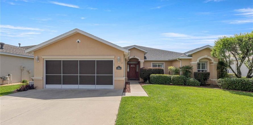 Villa ou maison à Ocala, Floride 3 chambres, 212.1 m2 № 2289633