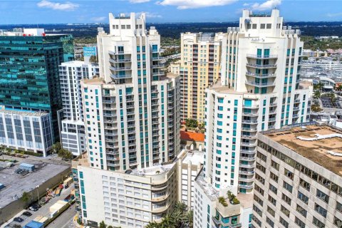 Купить кондоминиум в Майами, Флорида 2 спальни, 85.1м2, № 2036589 - фото 2