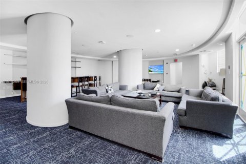 Купить кондоминиум в Майами, Флорида 2 спальни, 85.1м2, № 2036589 - фото 22