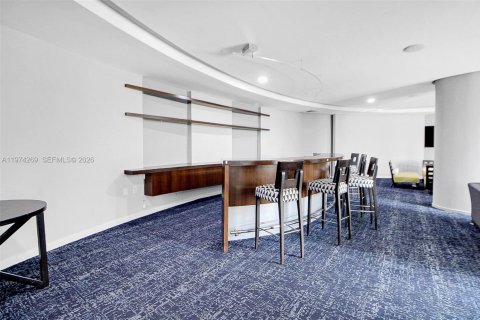 Купить кондоминиум в Майами, Флорида 2 спальни, 85.1м2, № 2036589 - фото 23