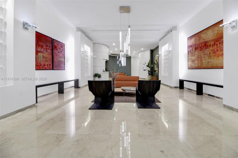 Купить кондоминиум в Майами, Флорида 2 спальни, 85.1м2, № 2036589 - фото 21