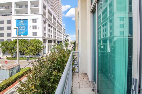 Купить кондоминиум в Майами, Флорида 2 спальни, 85.1м2, № 2036589 - фото 16