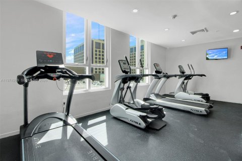 Купить кондоминиум в Майами, Флорида 2 спальни, 85.1м2, № 2036589 - фото 17