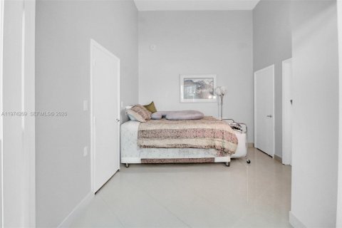 Купить кондоминиум в Майами, Флорида 2 спальни, 85.1м2, № 2036589 - фото 10