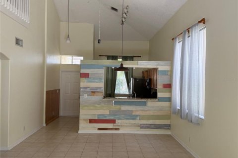 Villa ou maison à louer à Lake Worth, Floride: 3 chambres, 180.6 m2 № 2148721 - photo 4