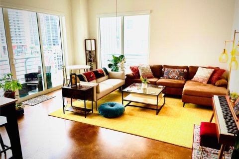 Copropriété à vendre à Miami, Floride: 2 chambres, 96.25 m2 № 2059772 - photo 23