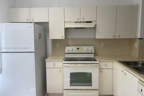 Adosado en alquiler en Tamarac, Florida, 2 dormitorios, 112.78 m2 № 2030491 - foto 8