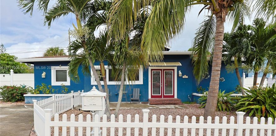 House in North Palm Beach, Florida 3 bedrooms, 183.76 sq.m. № 1467437