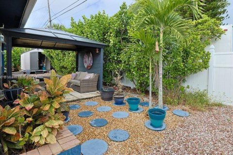 Villa ou maison à vendre à North Palm Beach, Floride: 3 chambres, 183.76 m2 № 1467437 - photo 13